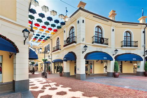 designer outlet malaga online shopping.